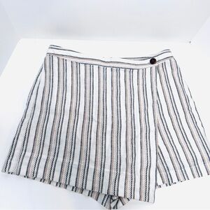 Anthropologie Black, White and Brown Striped Shorts/Skort Size 4P